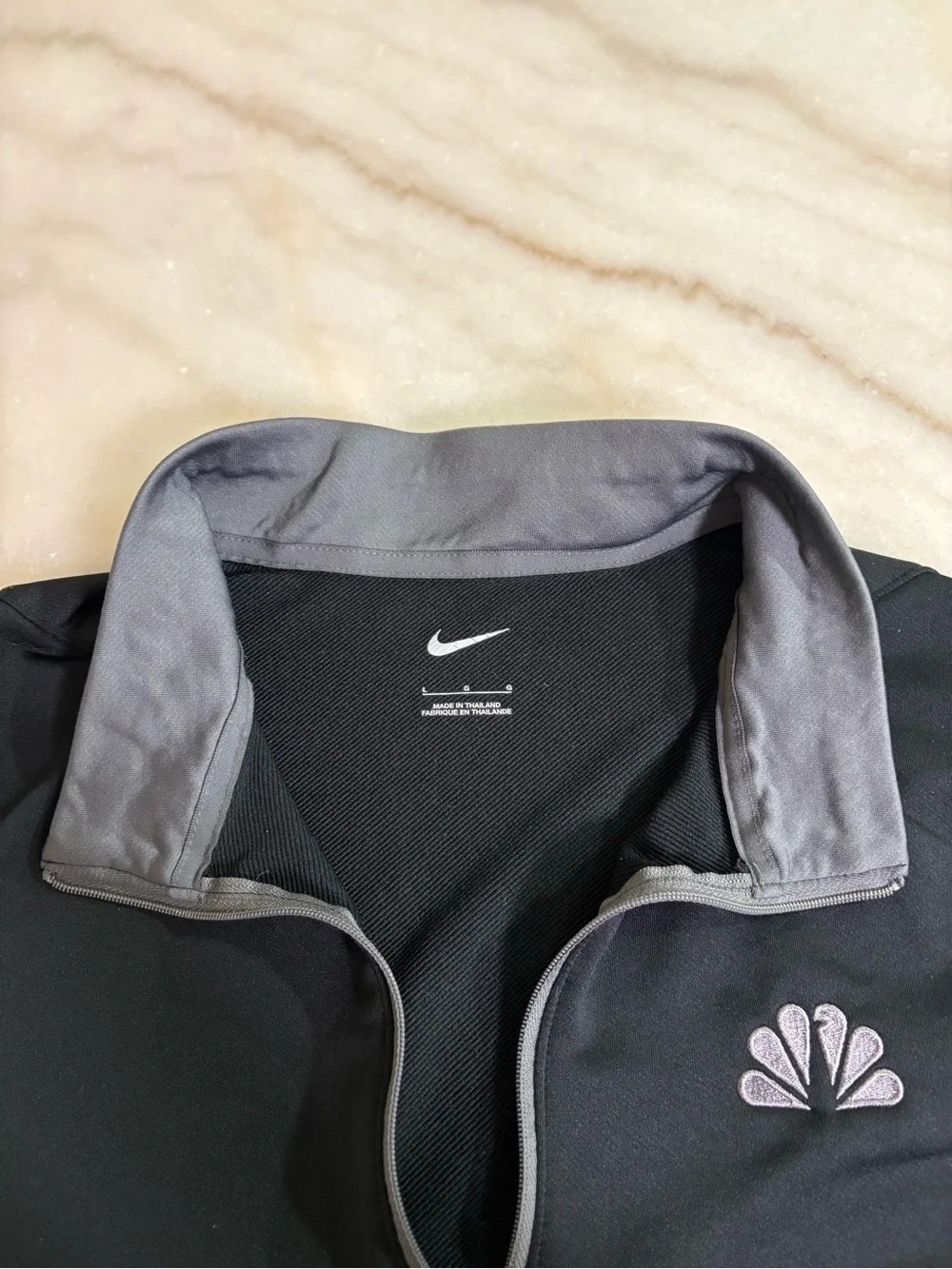 NIKE Men's Long Sleeve Hooded Quarter-Zip Shirt - Black